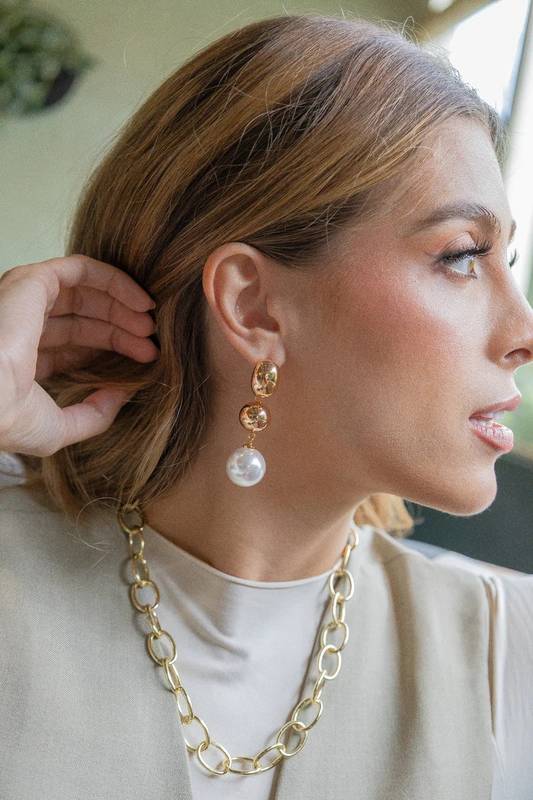 PEARL EARRINGS