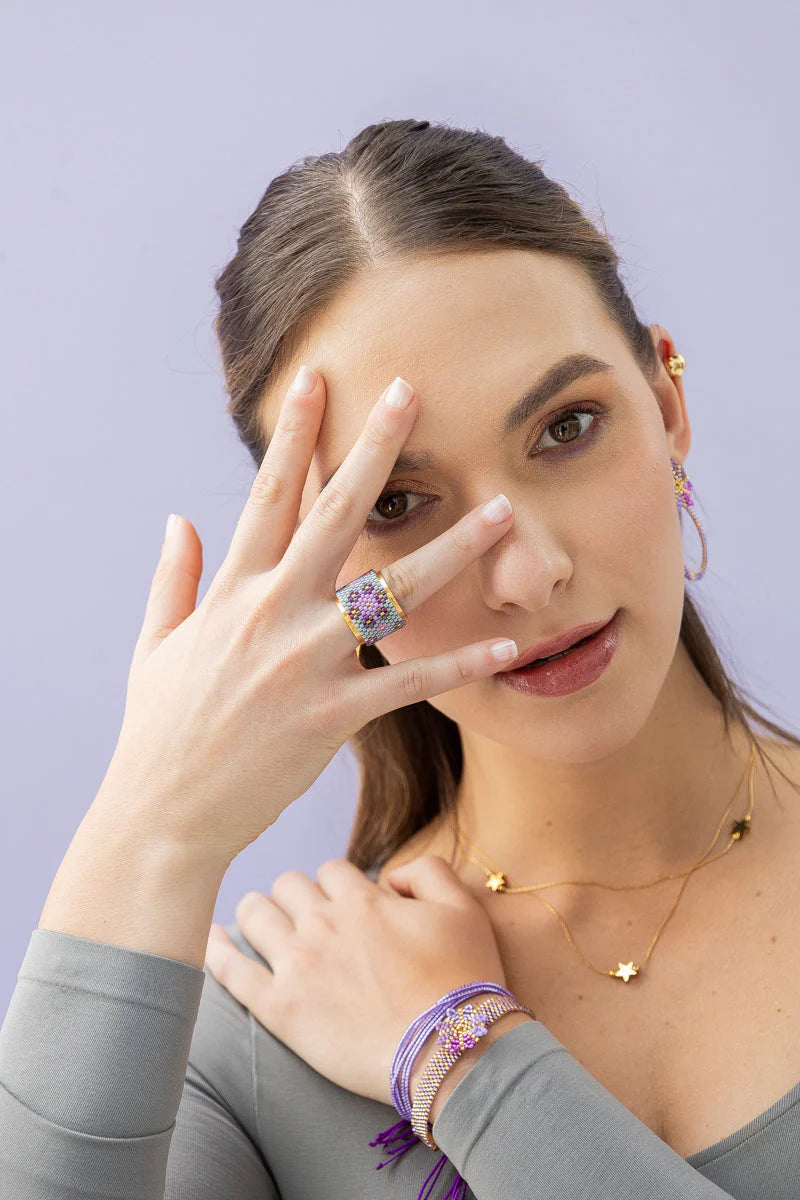 LILA FLOWER RING