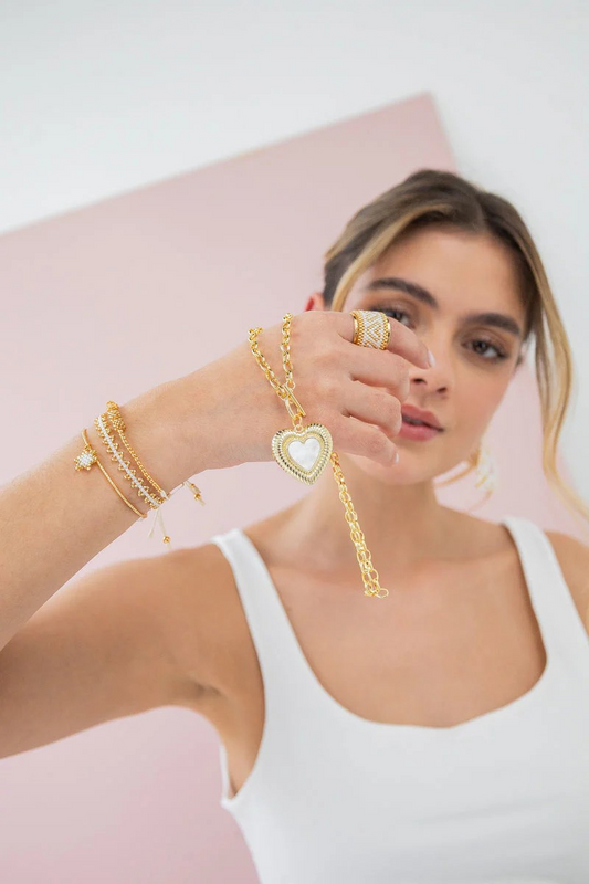 BIG HEART NECKLACE