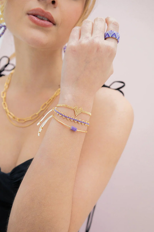 LILA HEART BLACELET