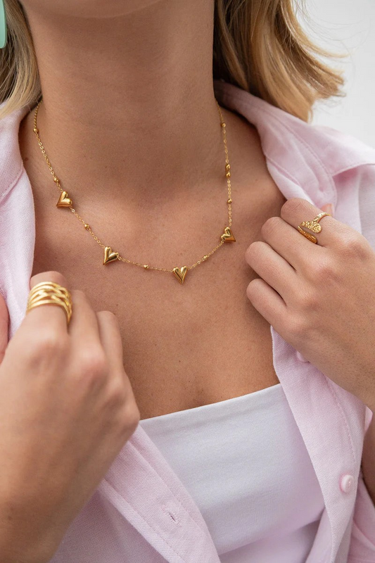 AMELI NECKLACE